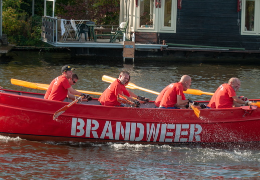 2018-Grachtenrace-Finish-400